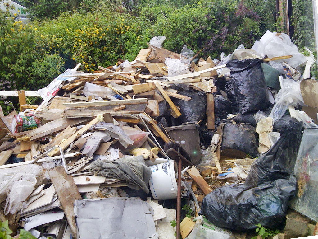 Garden Clearance Services in Bournemouth, Poole, Dorset UK